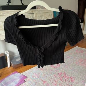 Black Ruffled Knit Women's Crop Top
